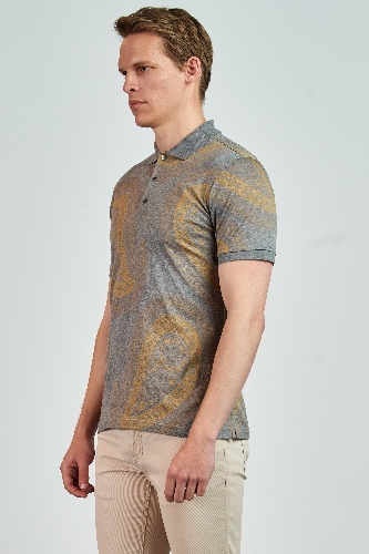 Picture of Giovane Gentile T-Shirt