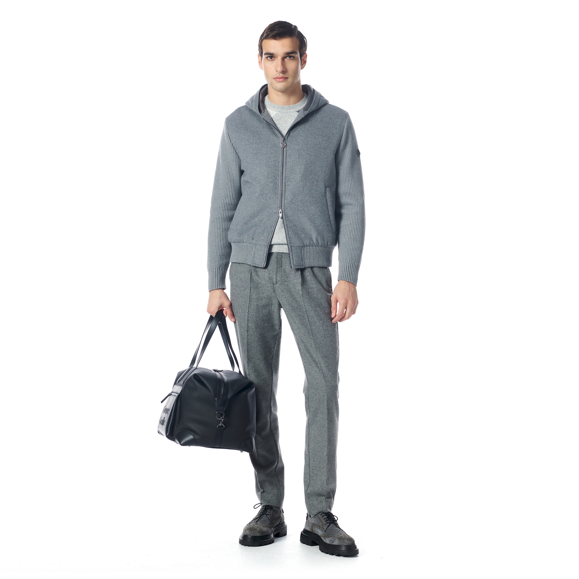 Picture of Giovane Gentile Mont / Kaban