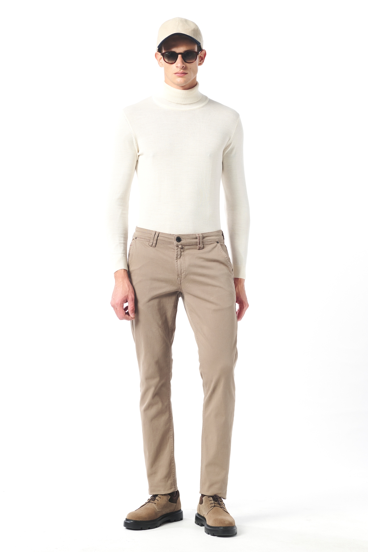 Picture of Giovane G. Designers Trousers Casual
