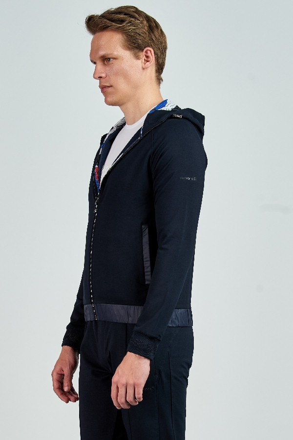 Picture of Giovane G. Designers Tracksuit