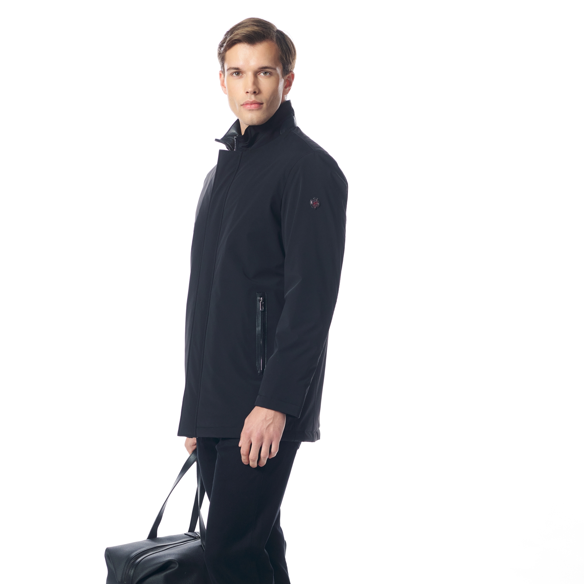 Picture of Giovane Gentile Mont / Kaban