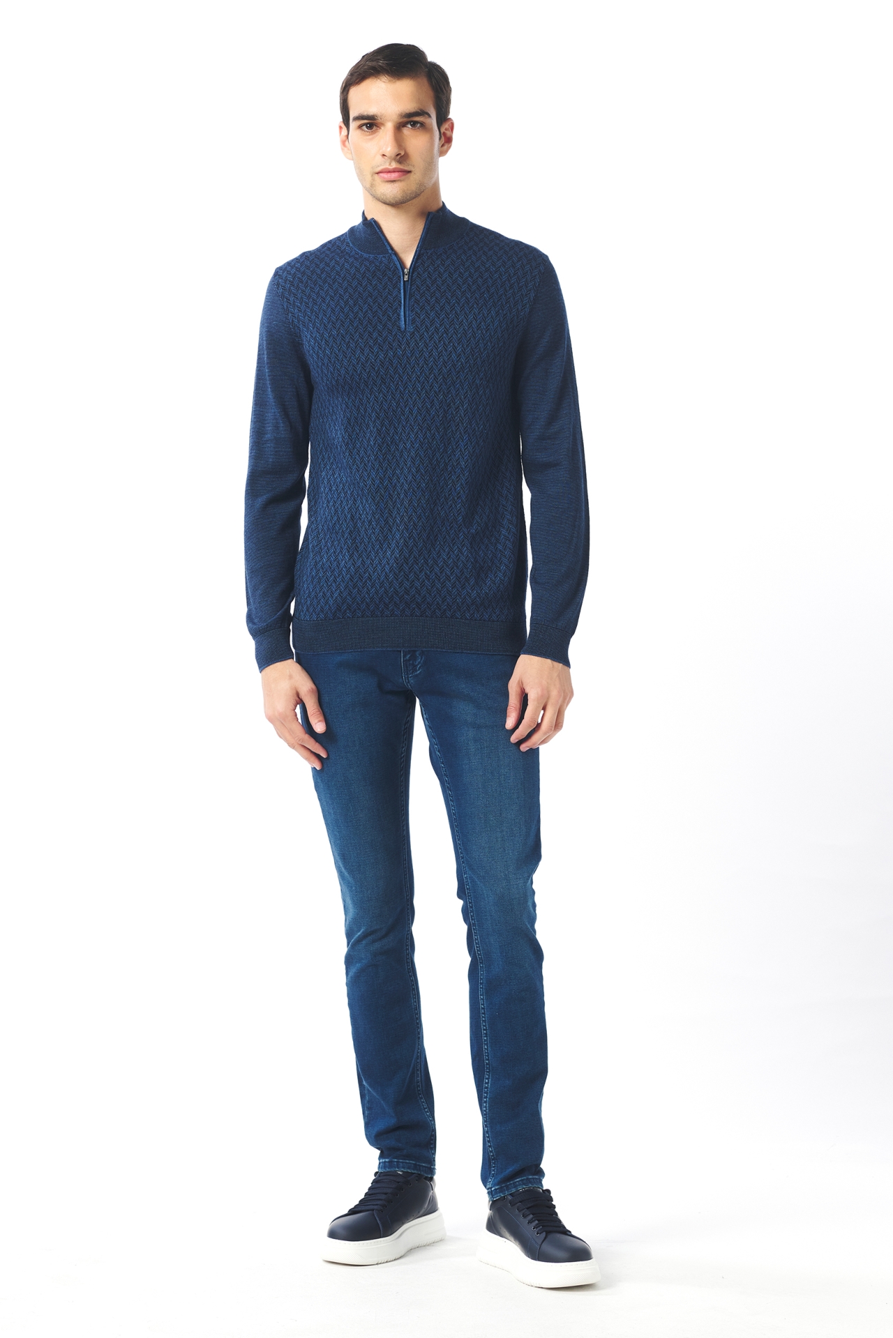 Resim Giovane G. Designers Triko