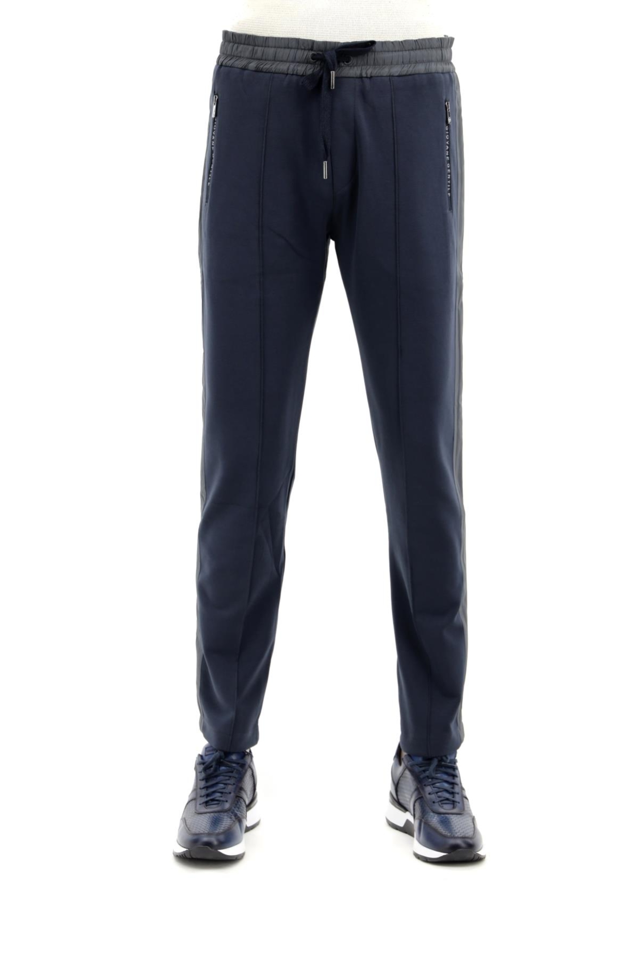Picture of Giovane Gentile Sweatpants