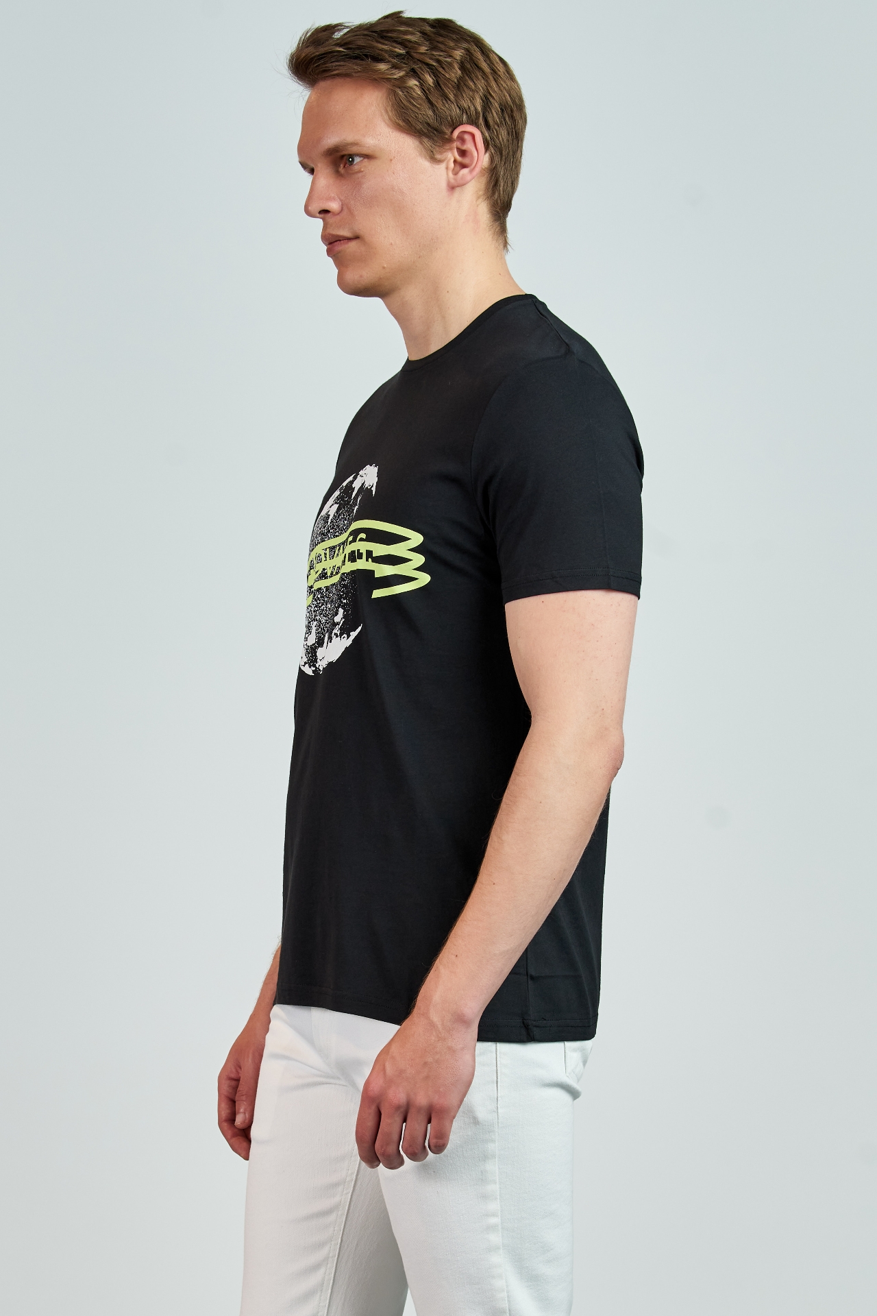 Picture of Giovane G. Designers T-shirt