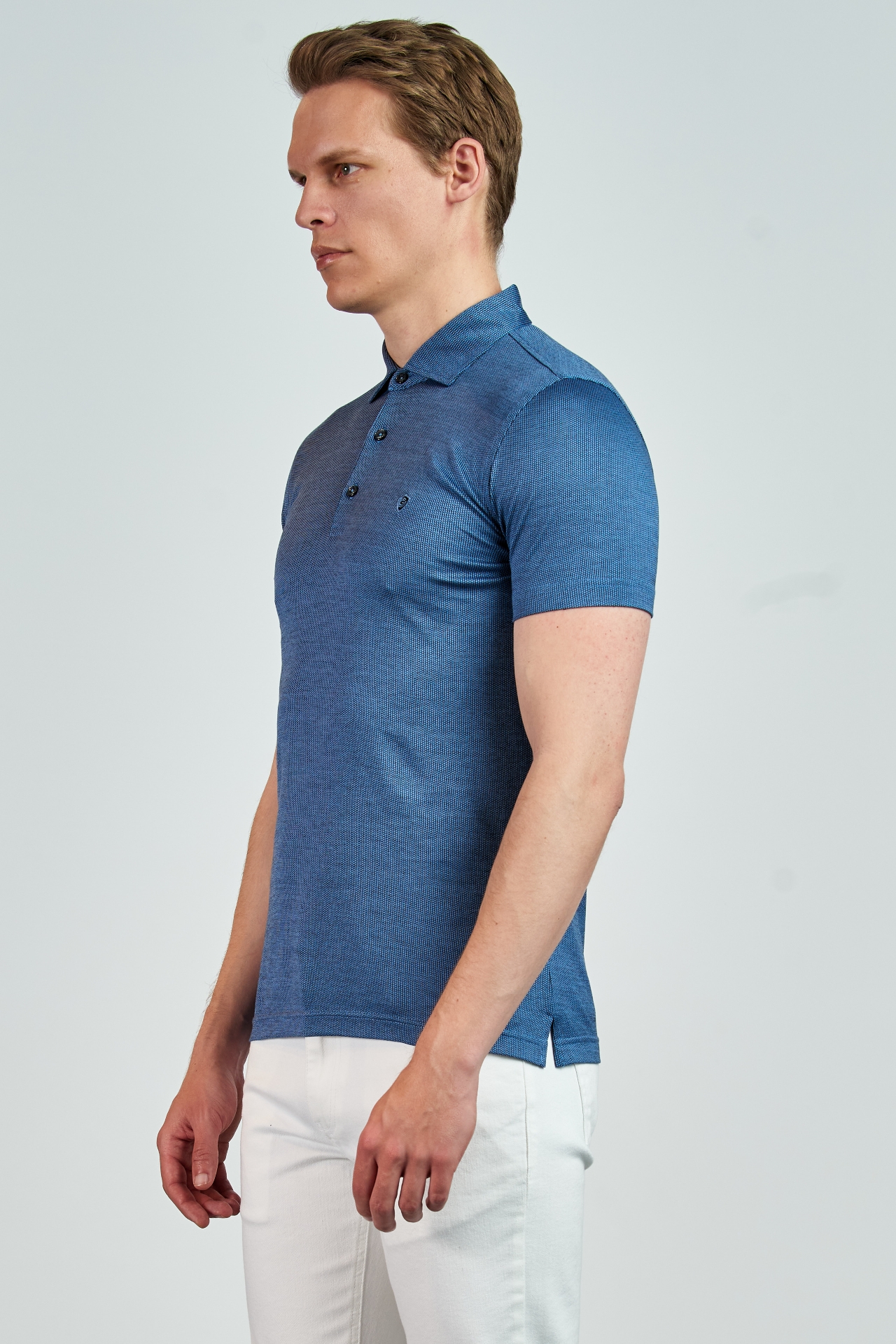 Picture of Giovane Gentile T-shirt