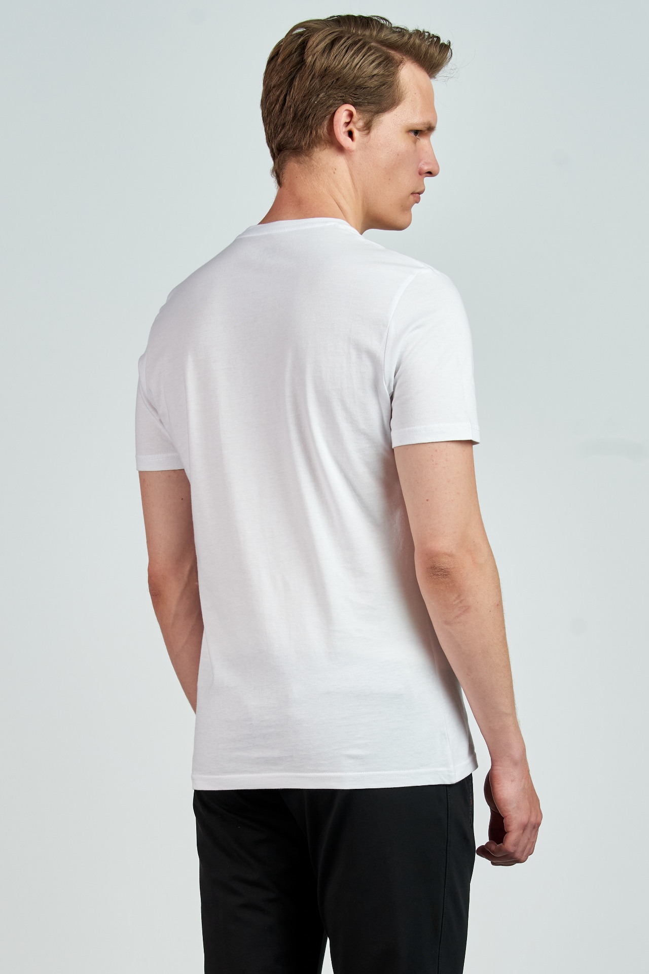 Picture of Giovane G. Designers T-shirt