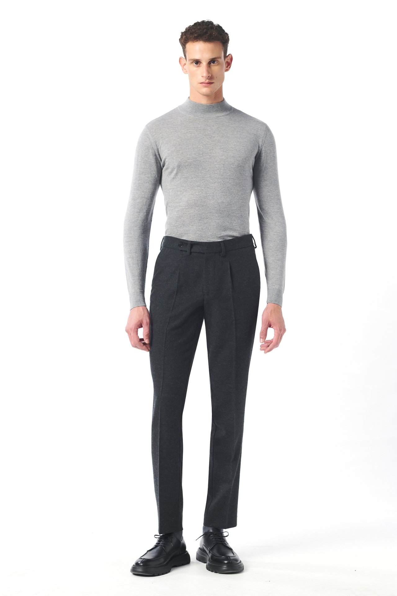 Picture of Giovane Gentile Trousers