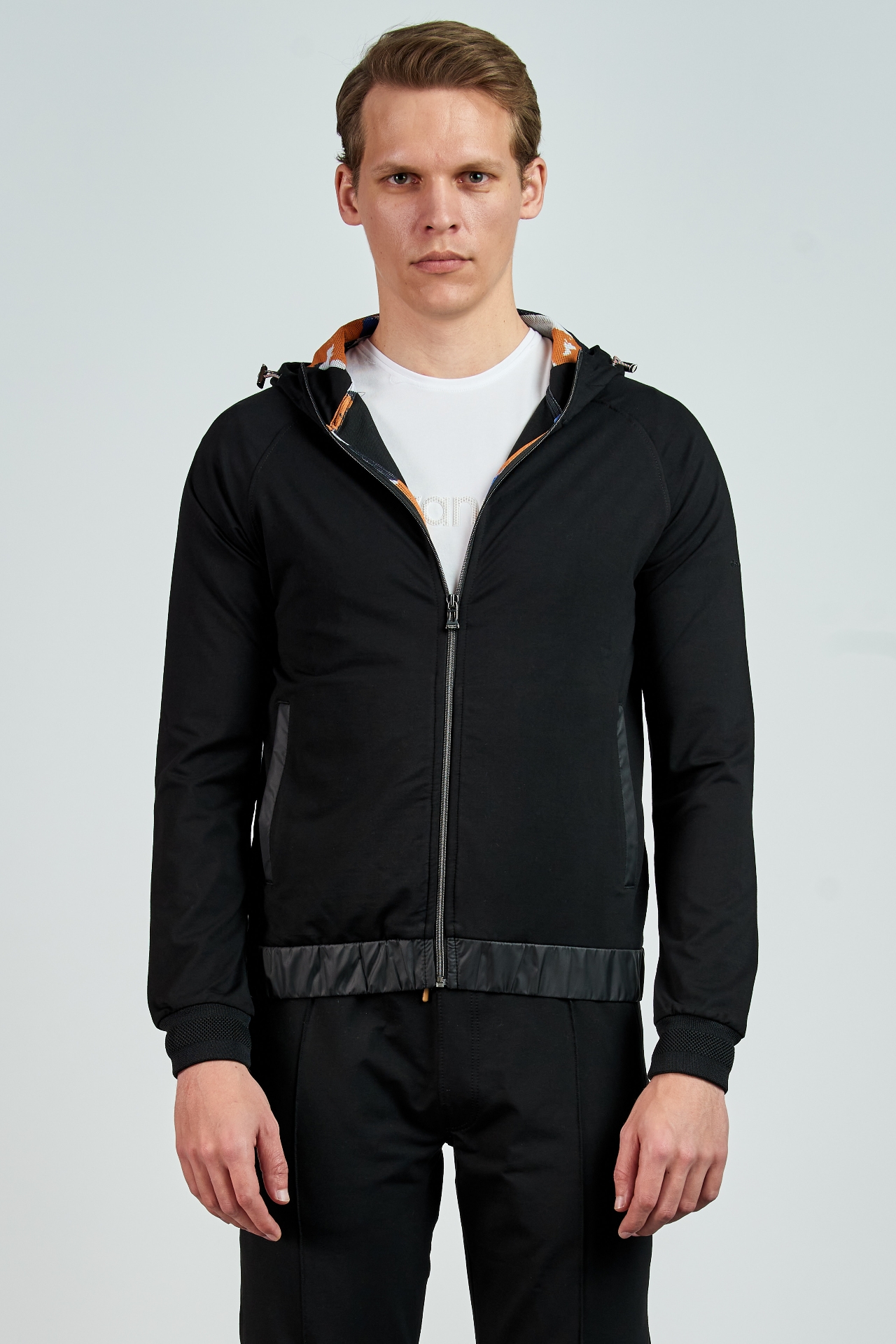 Picture of Giovane G. Designers Tracksuit