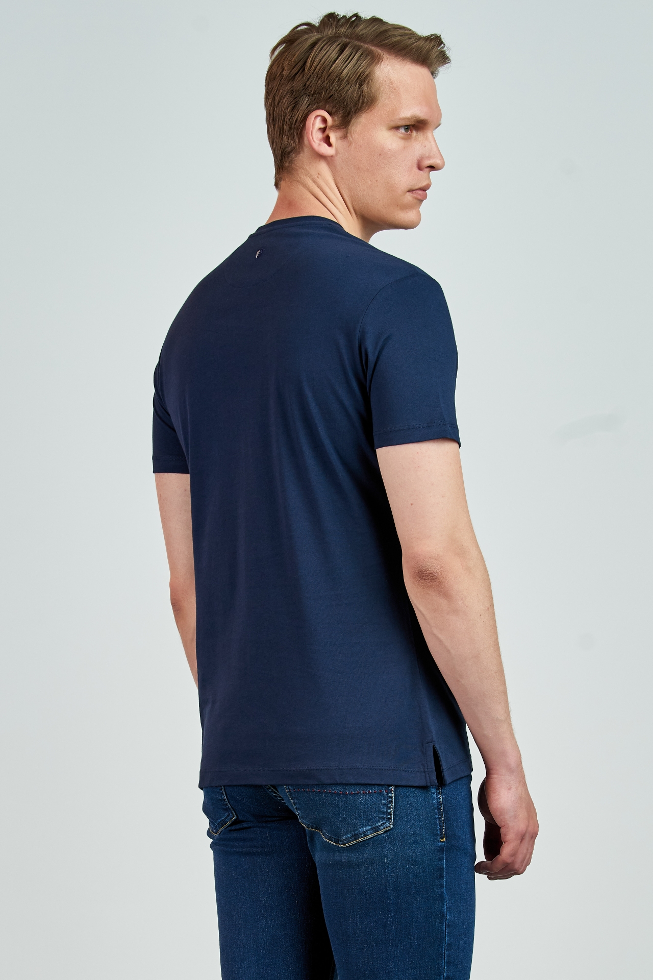 Picture of Giovane Gentile T-shirt