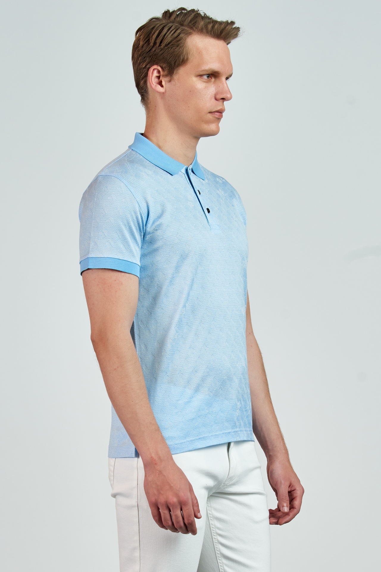 Picture of Giovane Gentile T-shirt