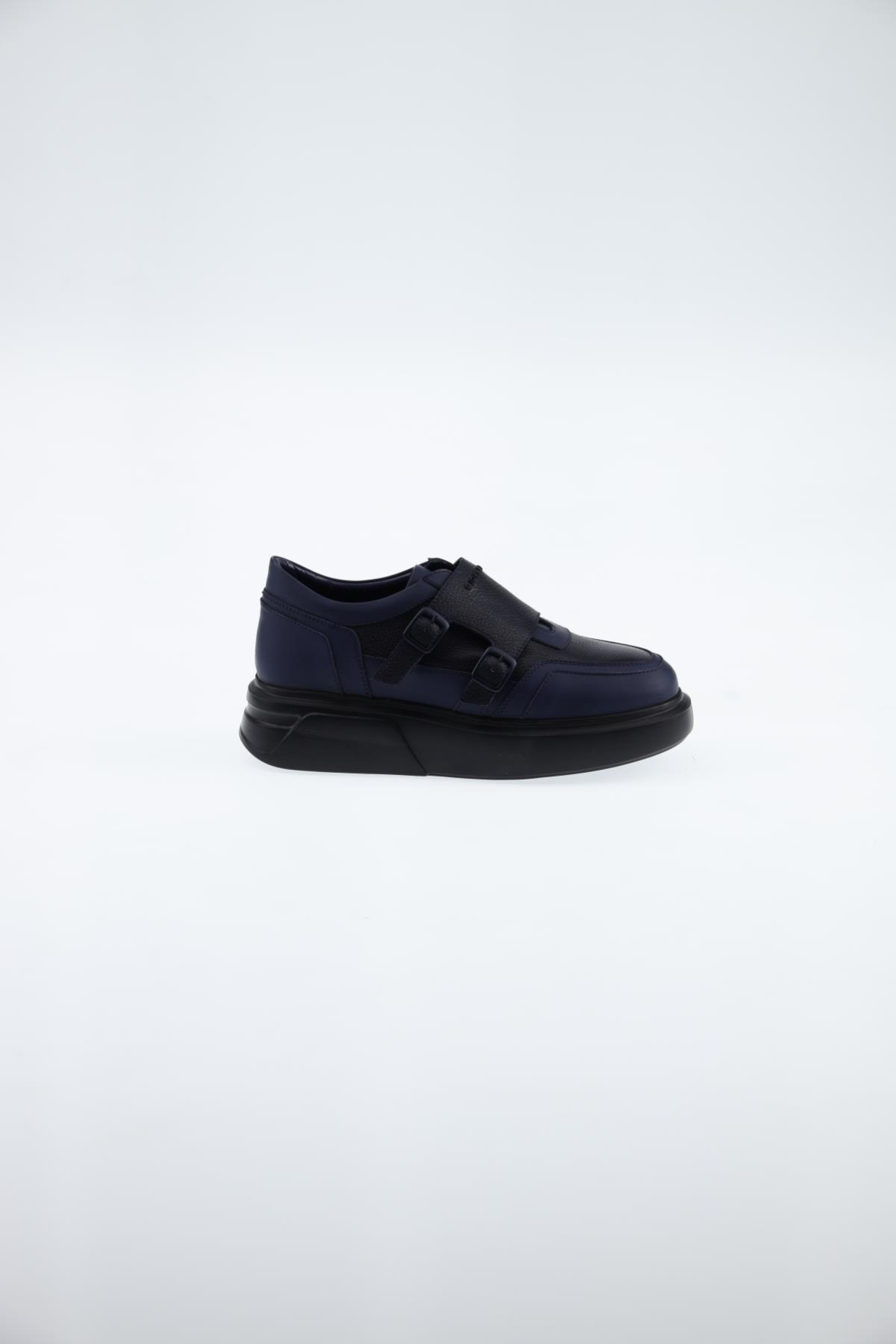Picture of Giovane Gentile Shoes