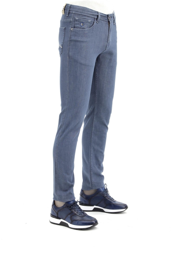 Picture of Giovane Gentile Trousers Denim