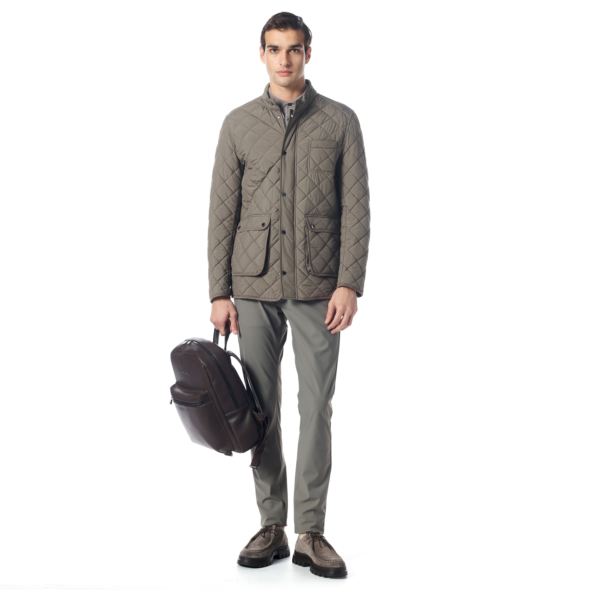 Picture of Giovane Gentile Mont / Kaban