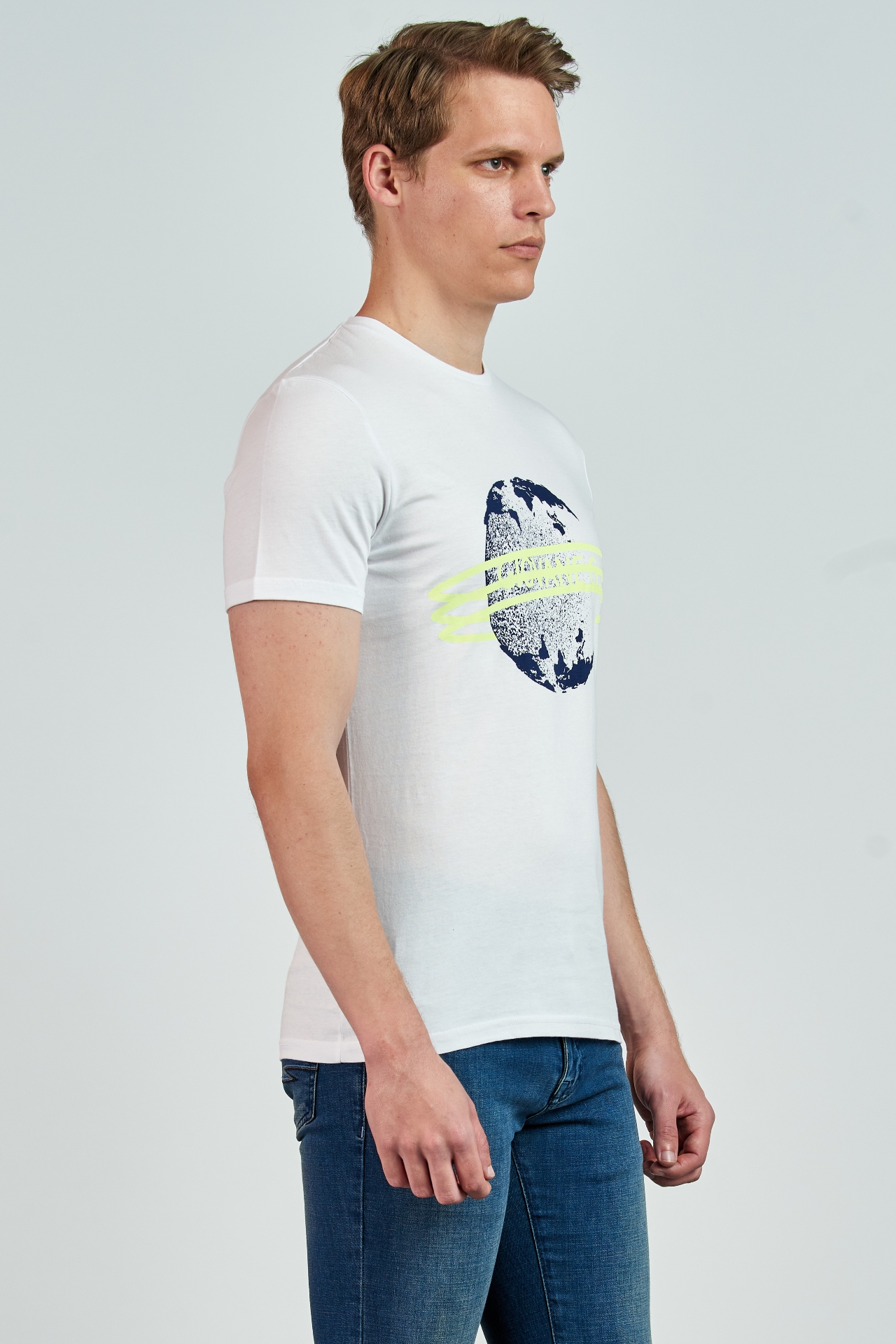 Picture of Giovane G. Designers T-shirt