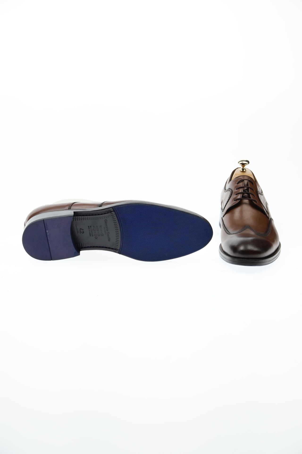 Picture of Giovane Gentile Shoes