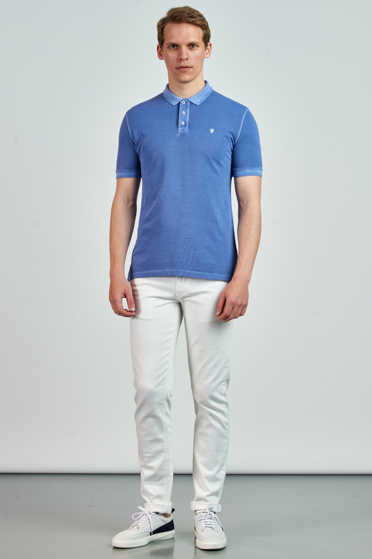 Picture of Giovane Gentile T-shirt