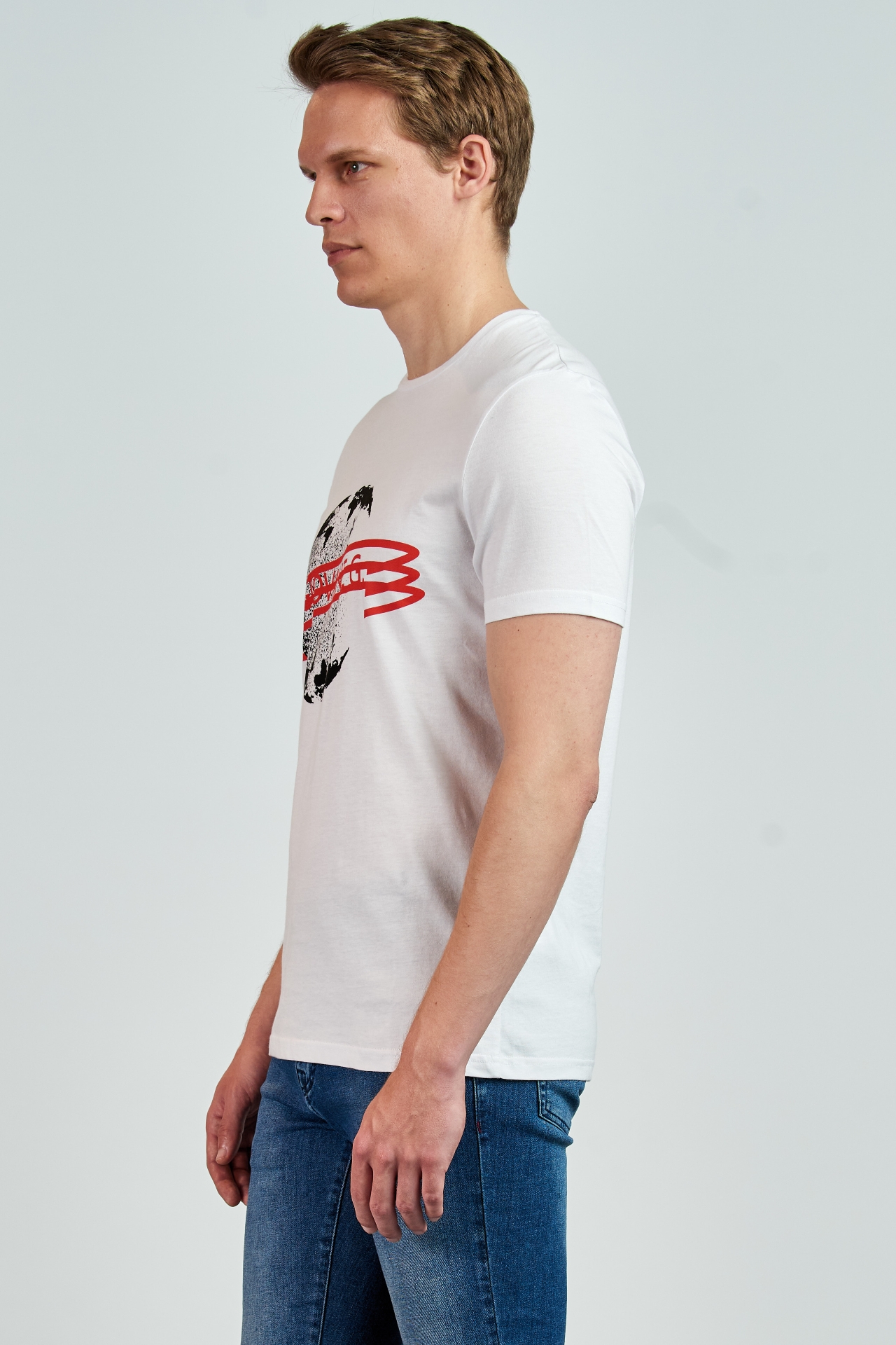 Picture of Giovane G. Designers T-shirt