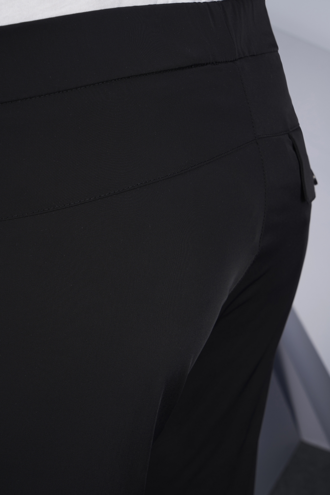 Picture of Giovane Gentile Trousers