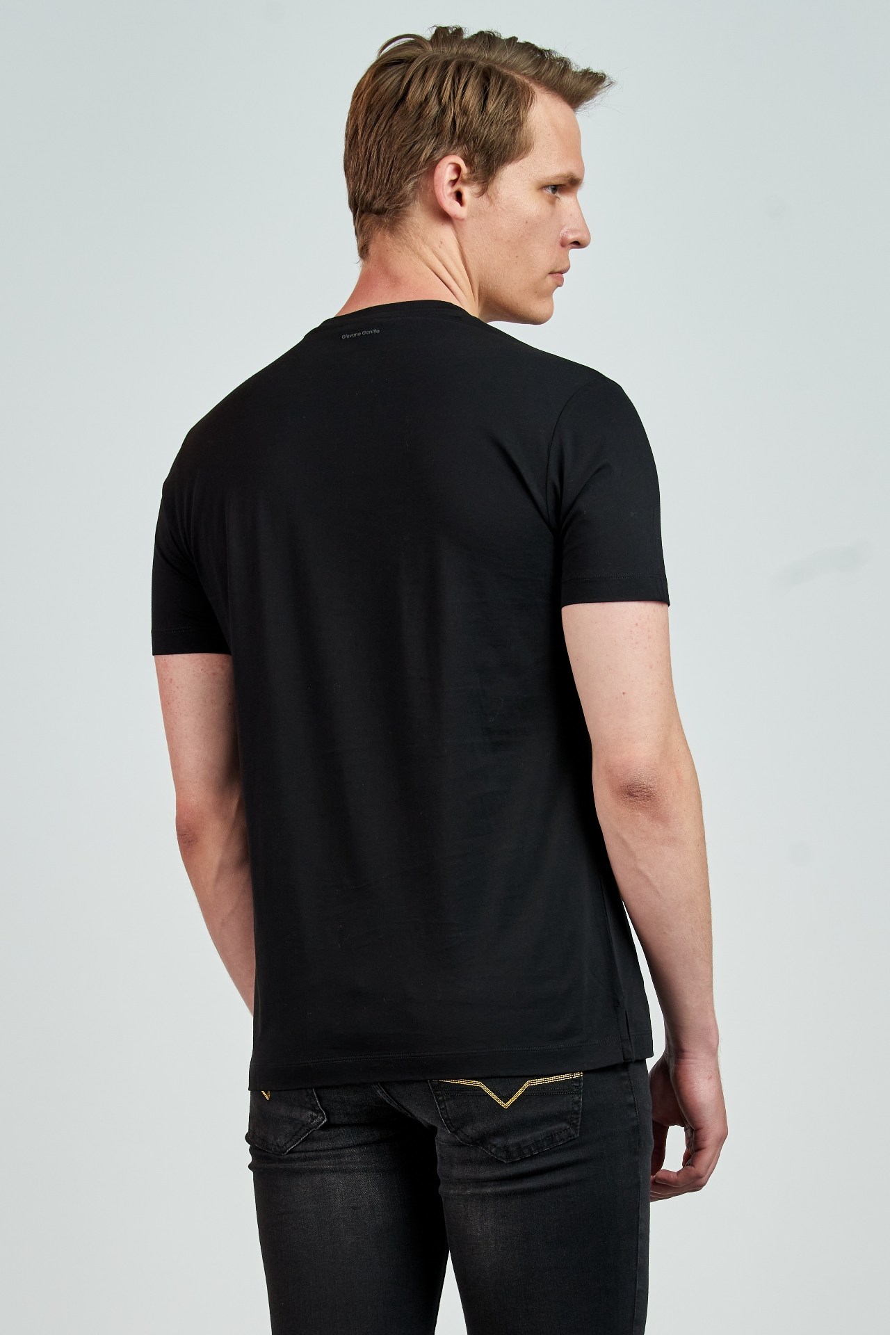 Picture of Giovane Gentile T-shirt