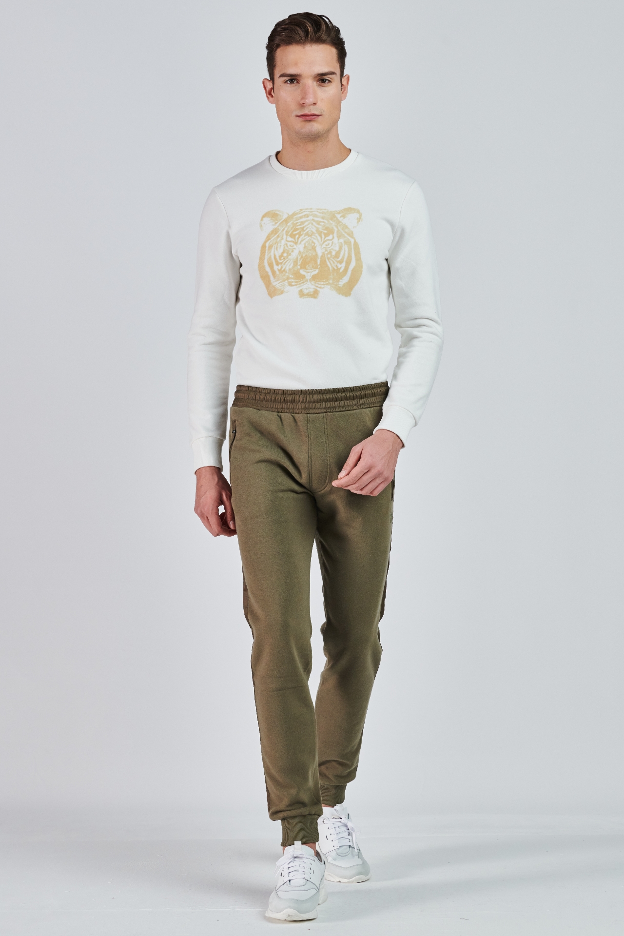 Picture of Giovane G. Designers Sweatpants