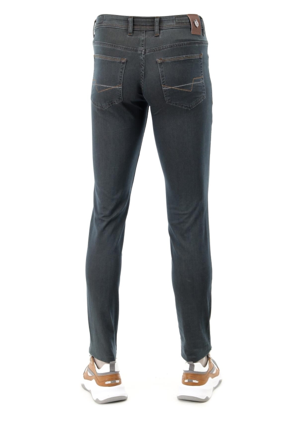 Picture of Giovane Gentile Trousers Denim