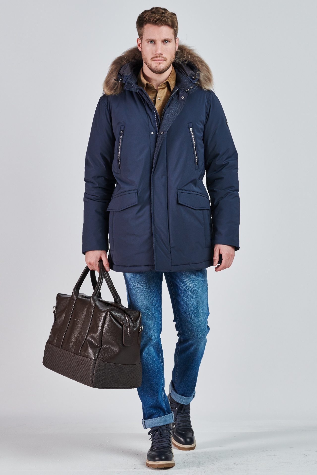 Resim Giovane Gentile Mont / Kaban