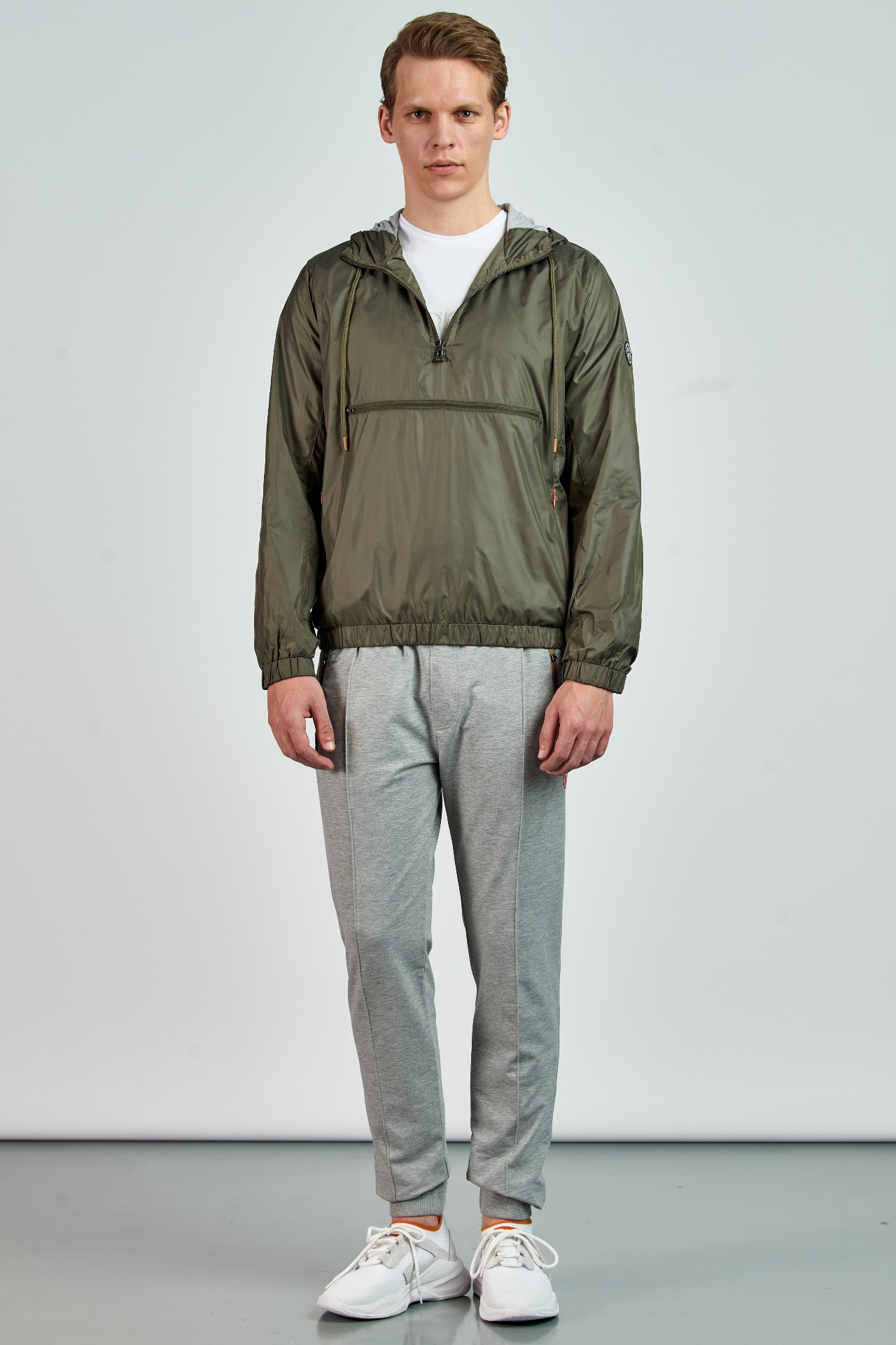 Picture of Giovane G. Designers Tracksuit