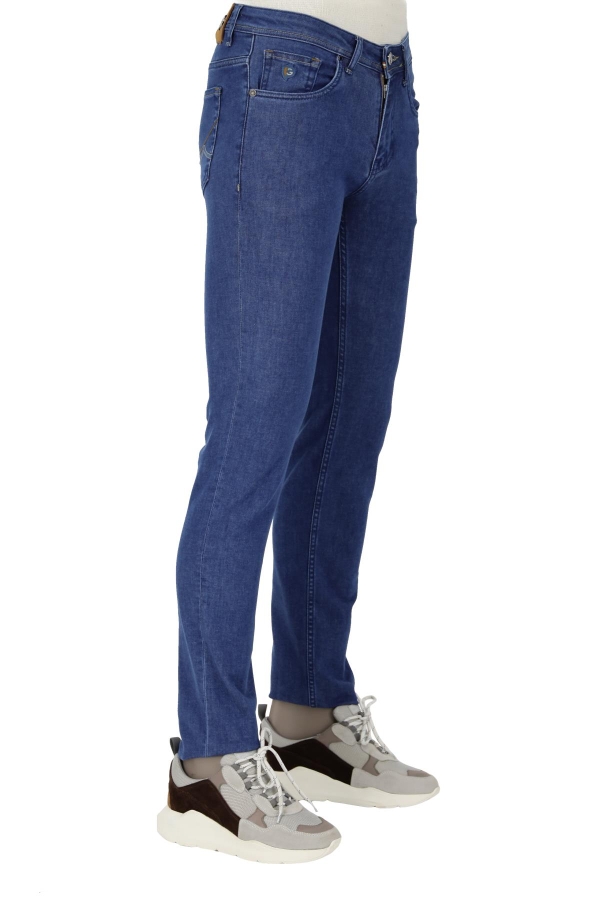 Picture of Giovane Gentile Trousers Denim