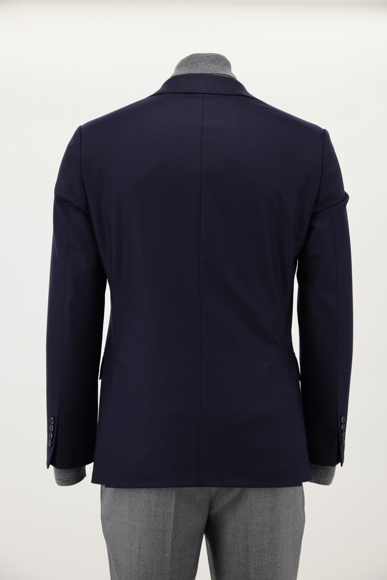 Picture of Giovane Gentile Suit