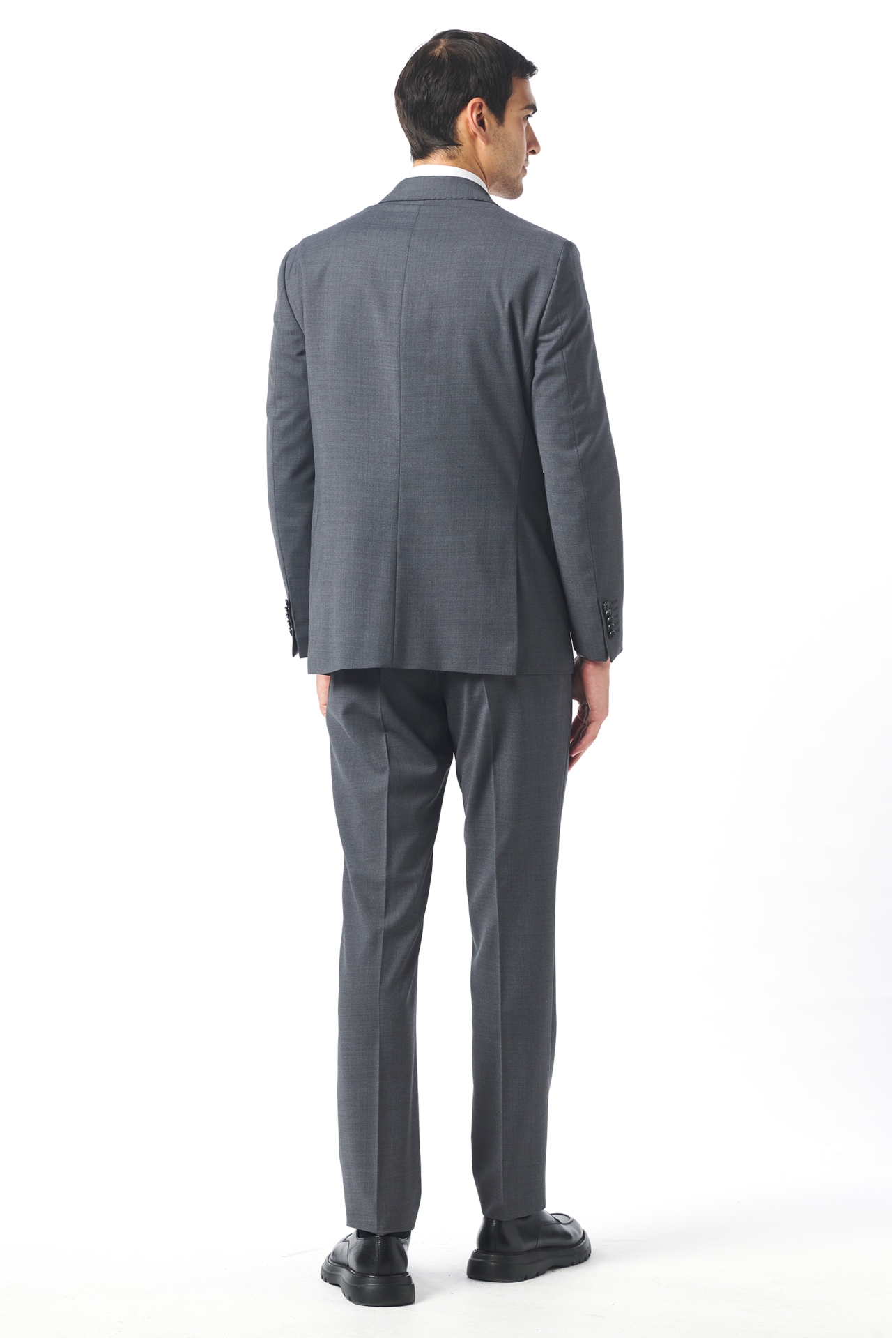 Resim Giovane G. Designers Takım Elbise (Basic Series)