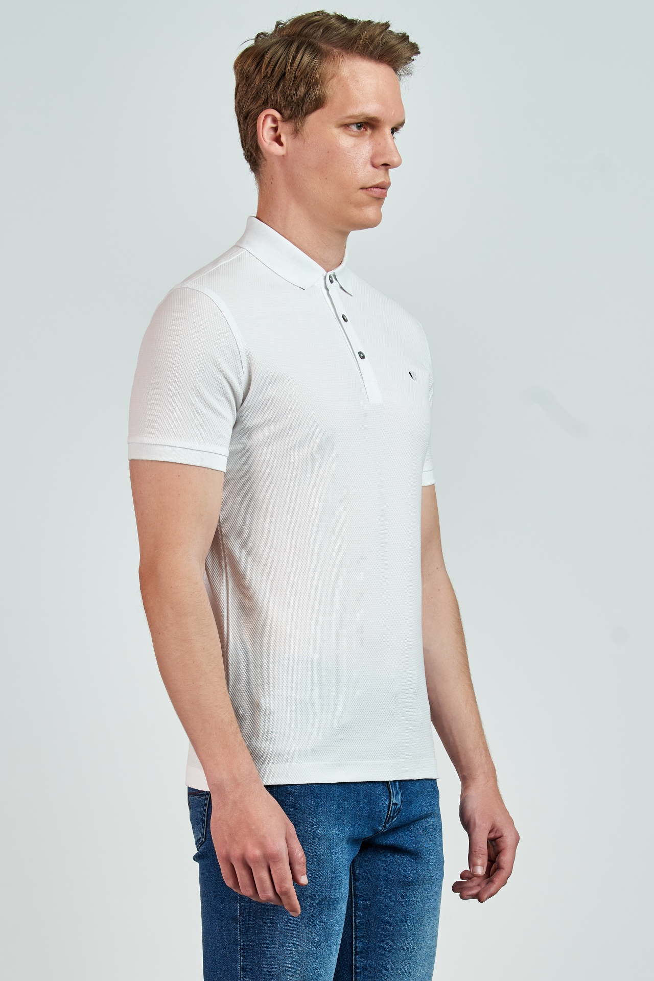 Picture of Giovane G. Designers T-shirt