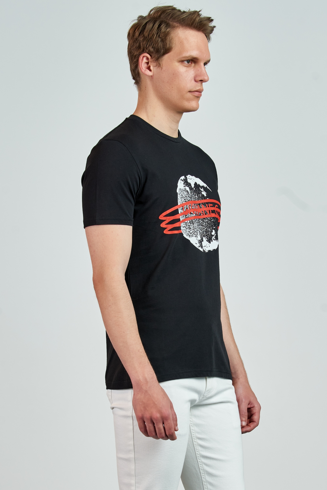 Picture of Giovane G. Designers T-shirt