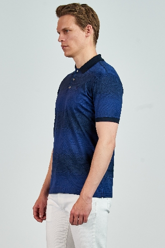 Picture of Giovane Gentile T-Shirt