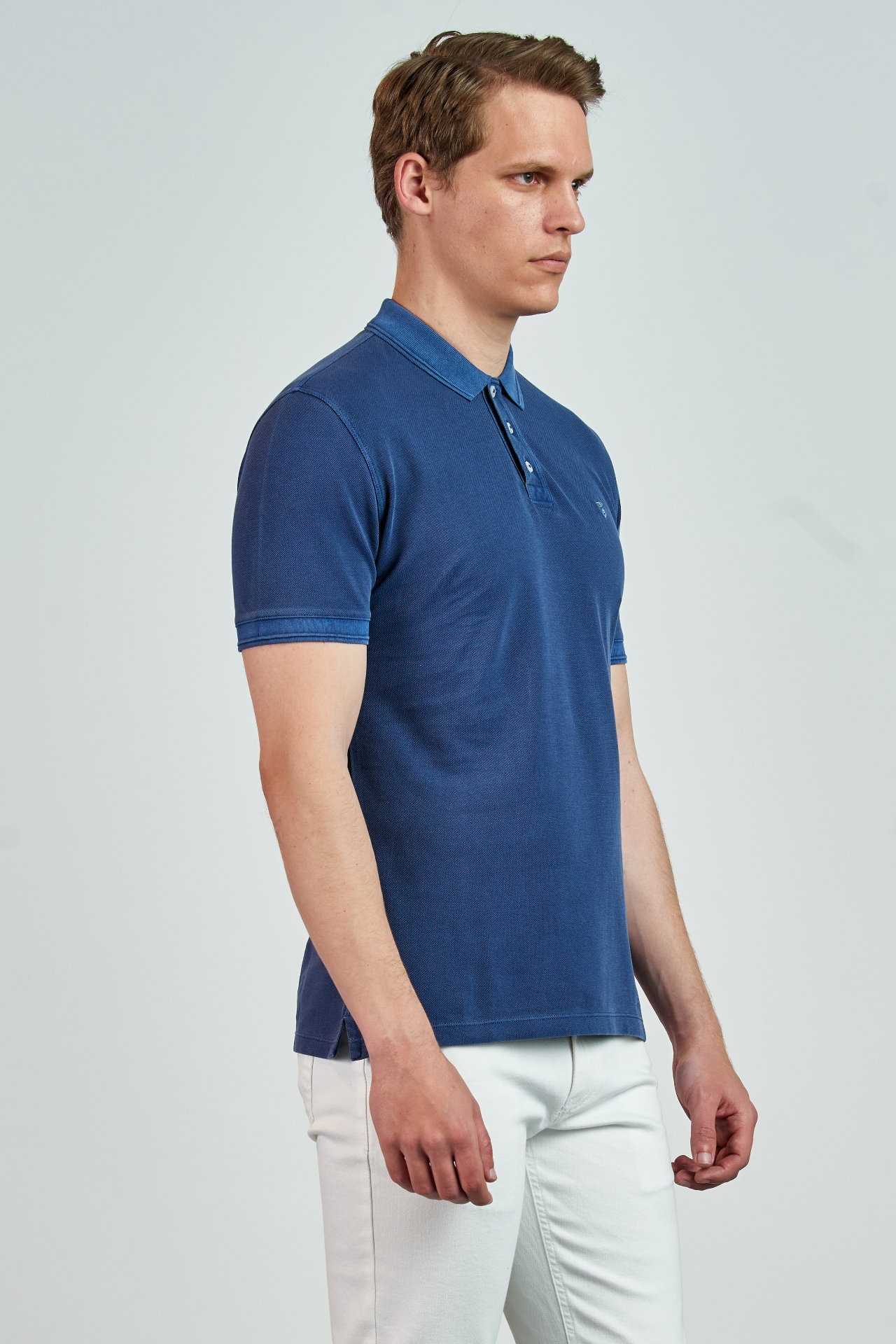 Picture of Giovane Gentile T-shirt