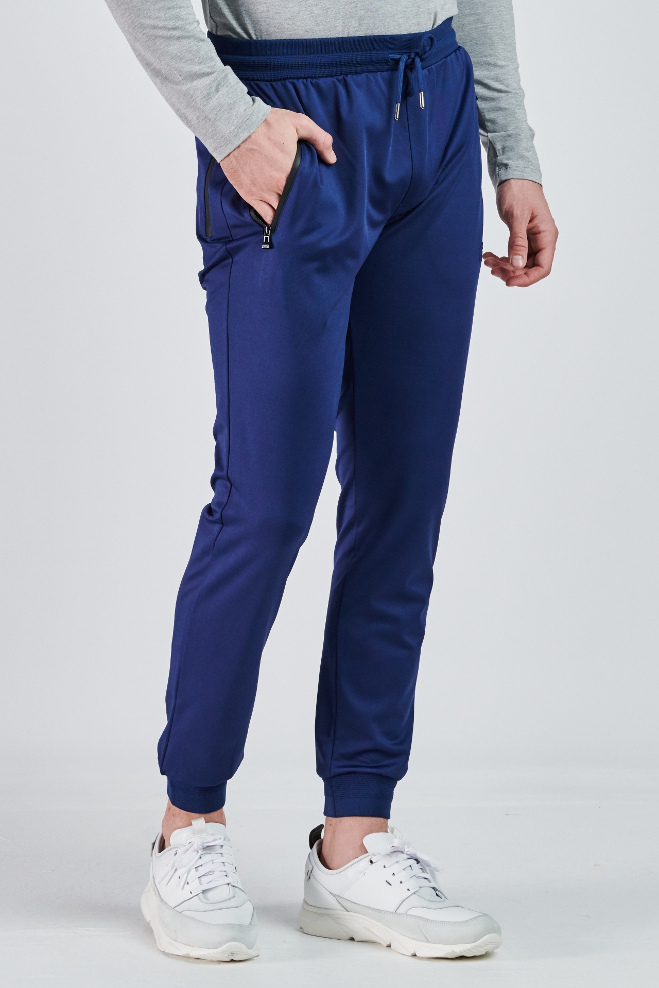Picture of Giovane G. Designers Sweatpants