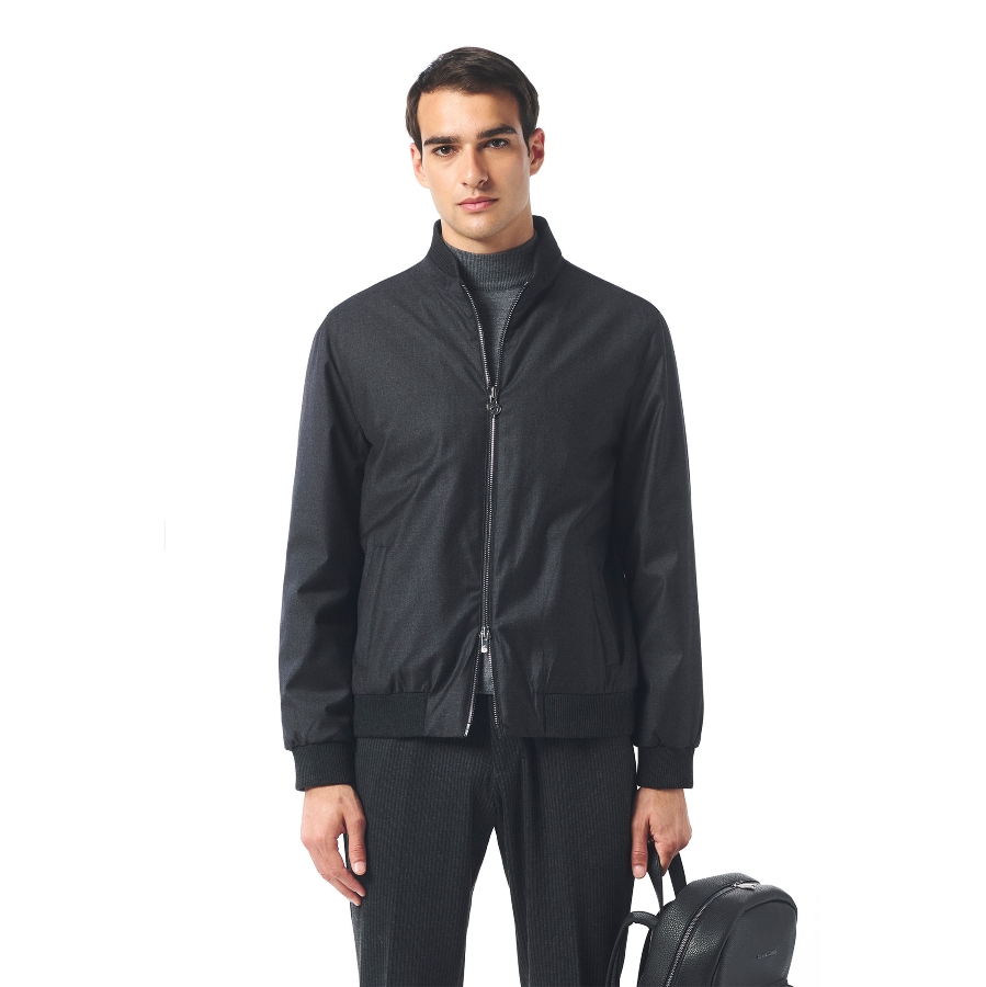 Picture of Giovane Gentile Mont / Kaban