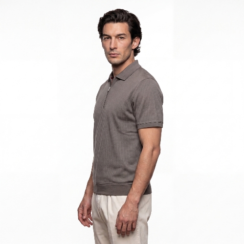 Picture of Giovane Gentile T-Shirt