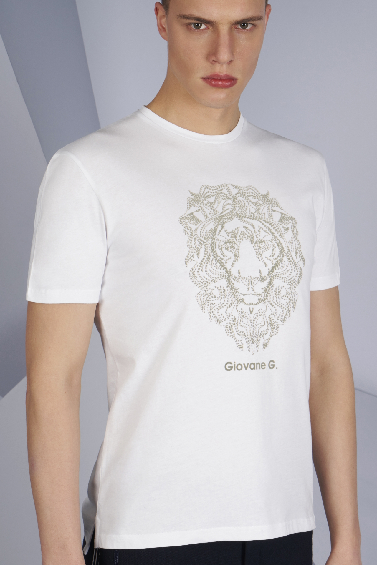 Picture of Giovane G. Designers T-shirt