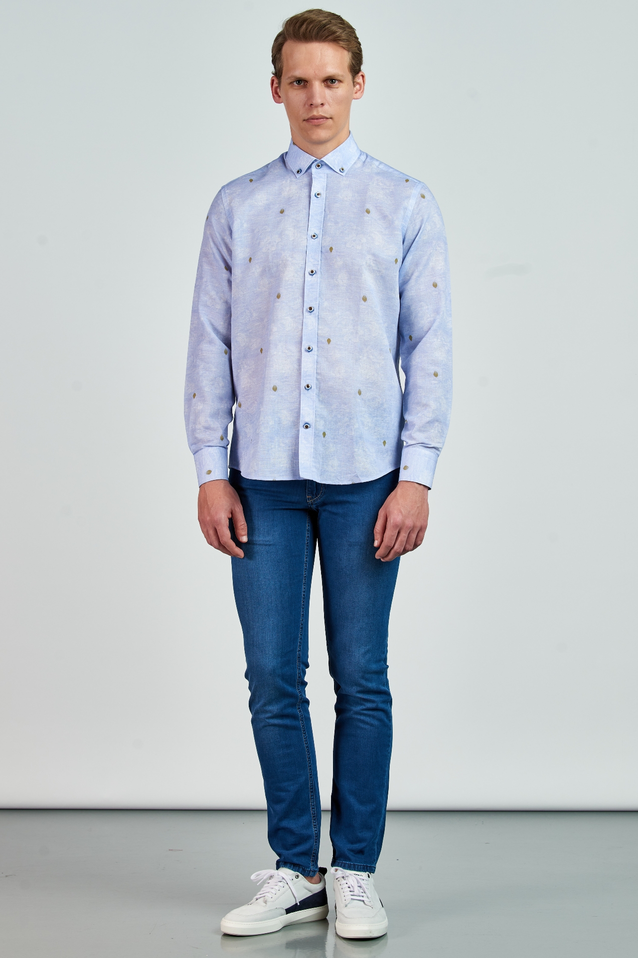 Picture of Giovane Gentile Shirt