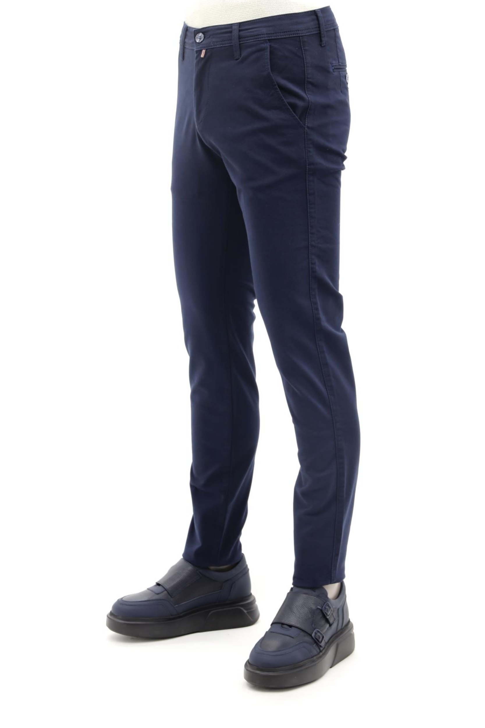 Picture of Giovane Gentile Trousers Casual