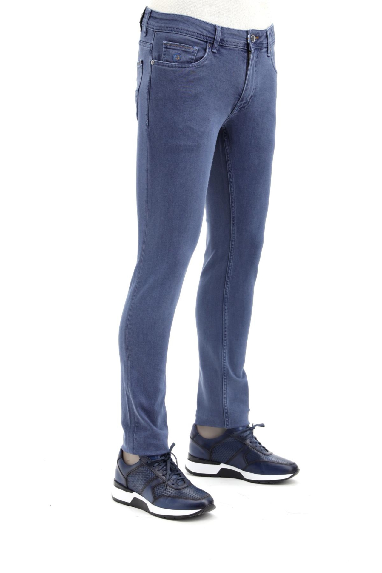 Picture of Giovane Gentile Trousers Denim