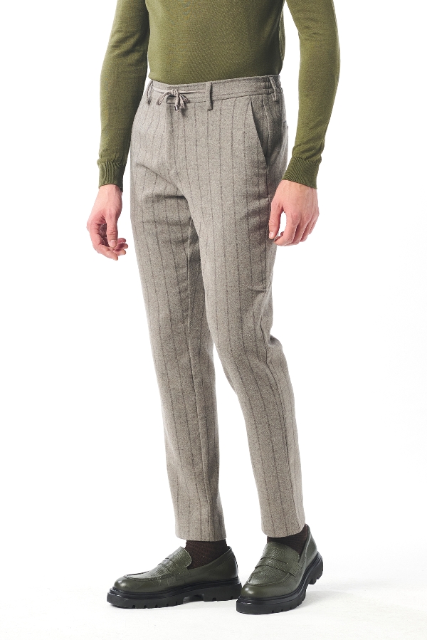 Picture of Giovane Gentile Trousers Casual
