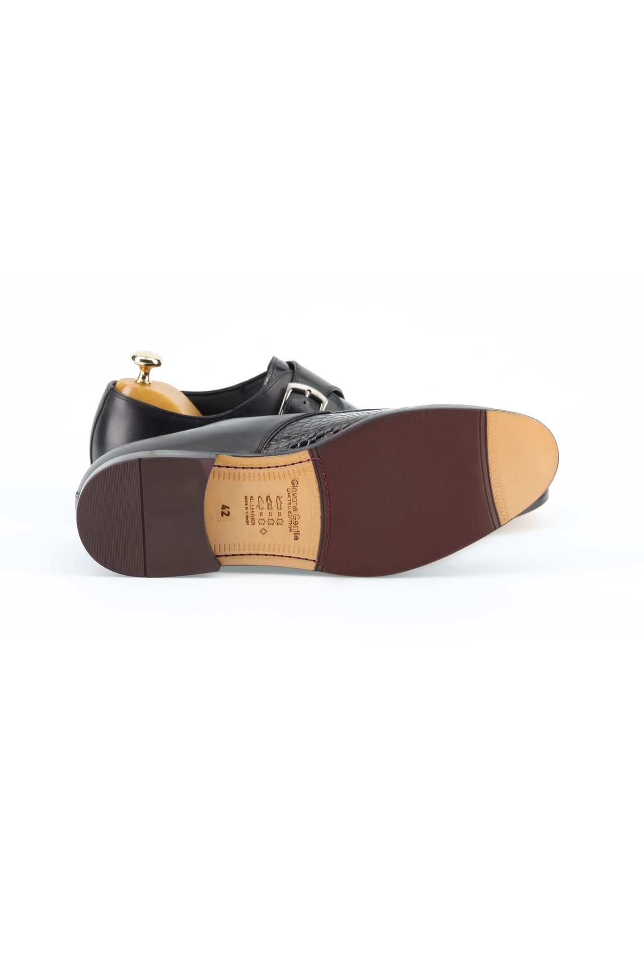 Picture of Giovane Gentile Shoes