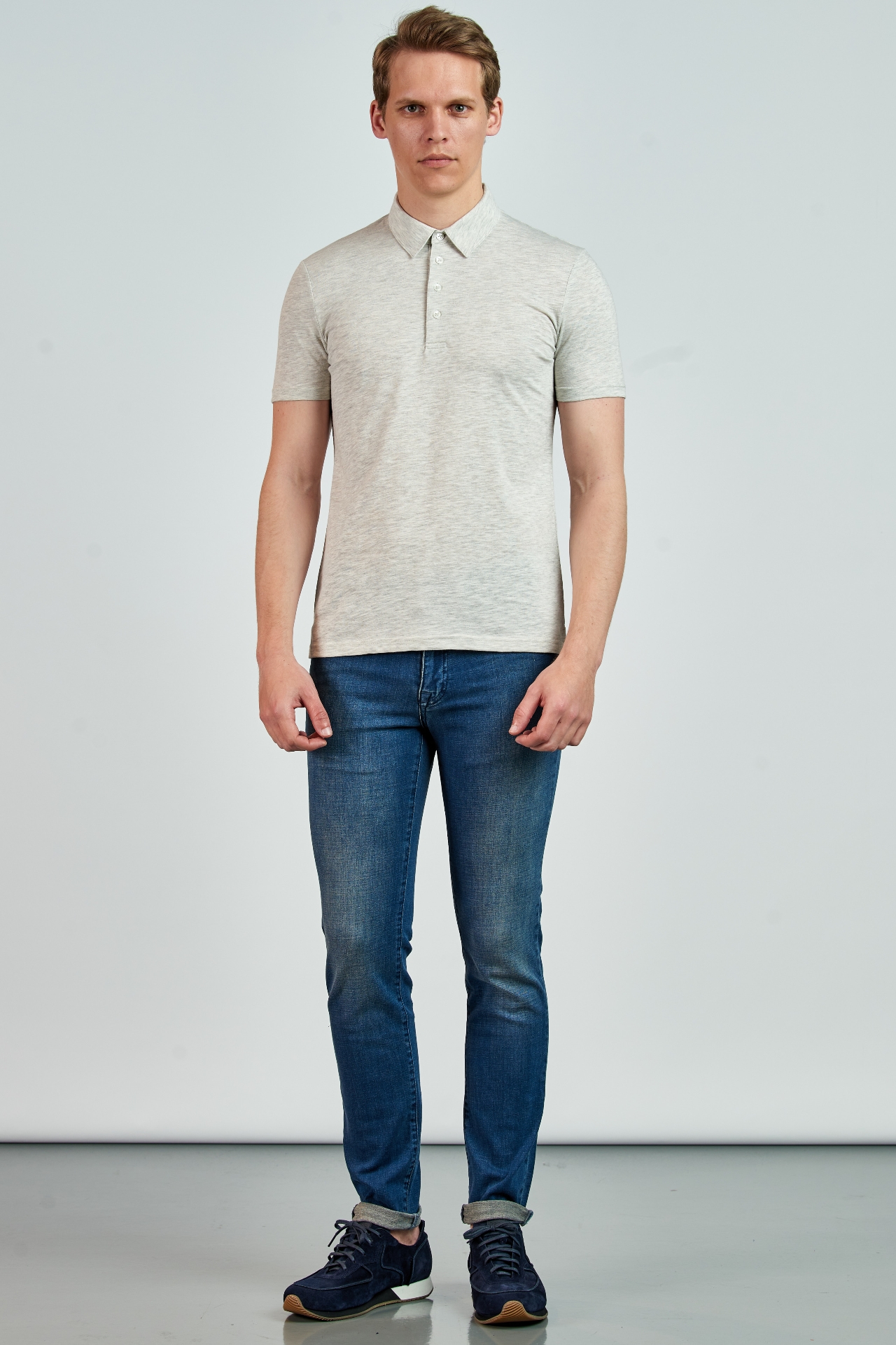 Picture of Giovane G. Designers T-shirt