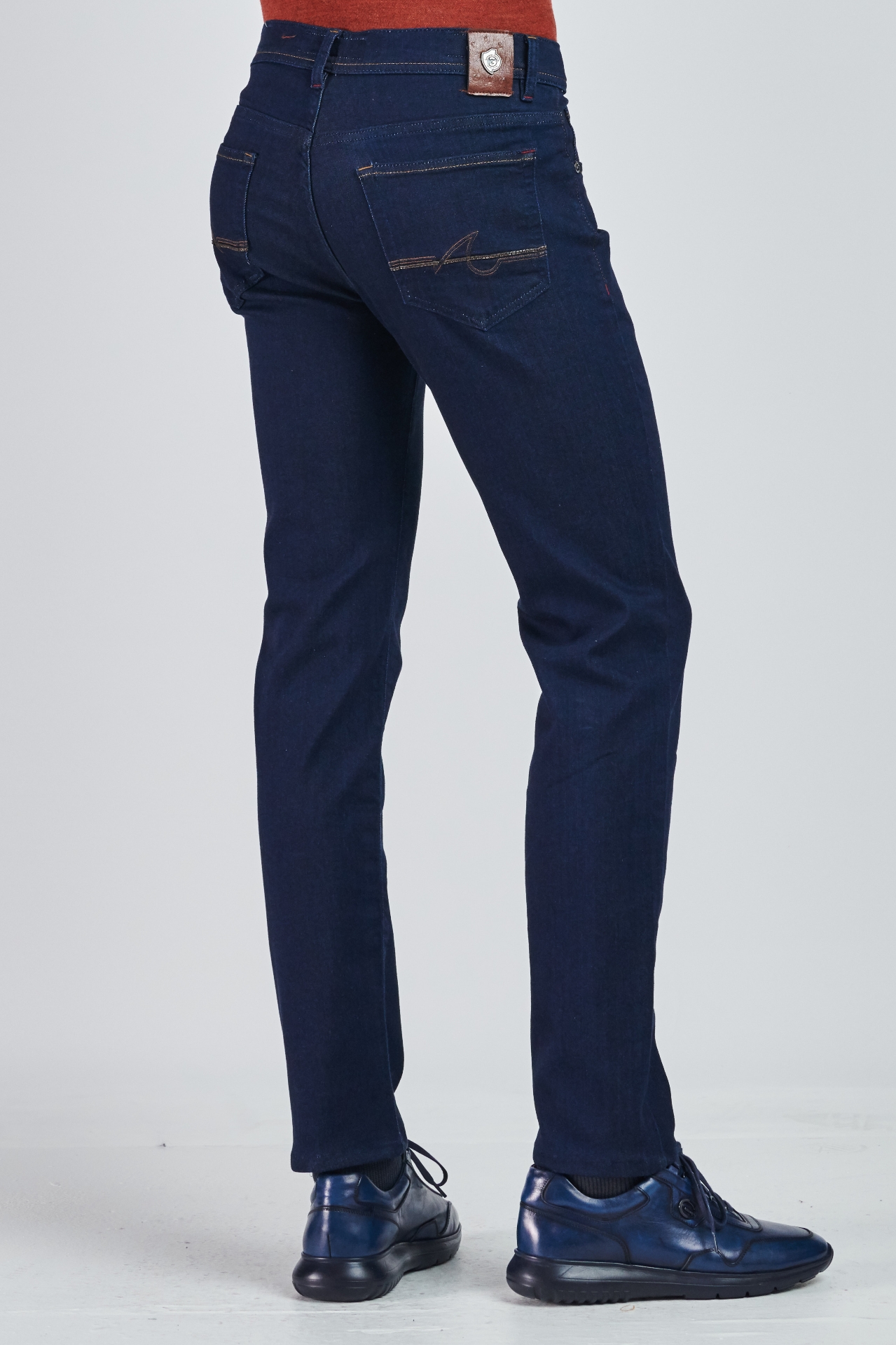 Picture of Giovane Gentile Trousers Denim