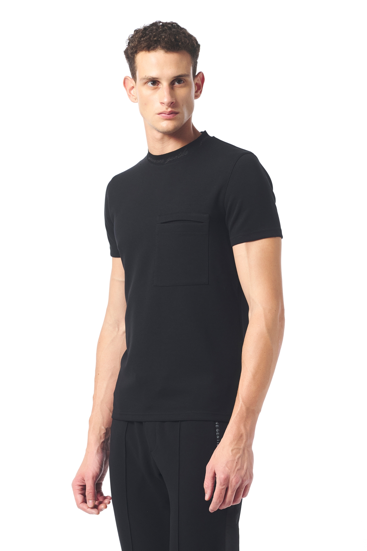 Picture of Giovane Gentile T-shirt