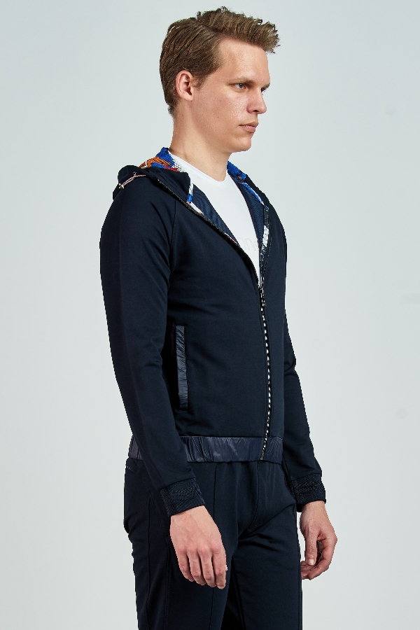 Picture of Giovane G. Designers Tracksuit