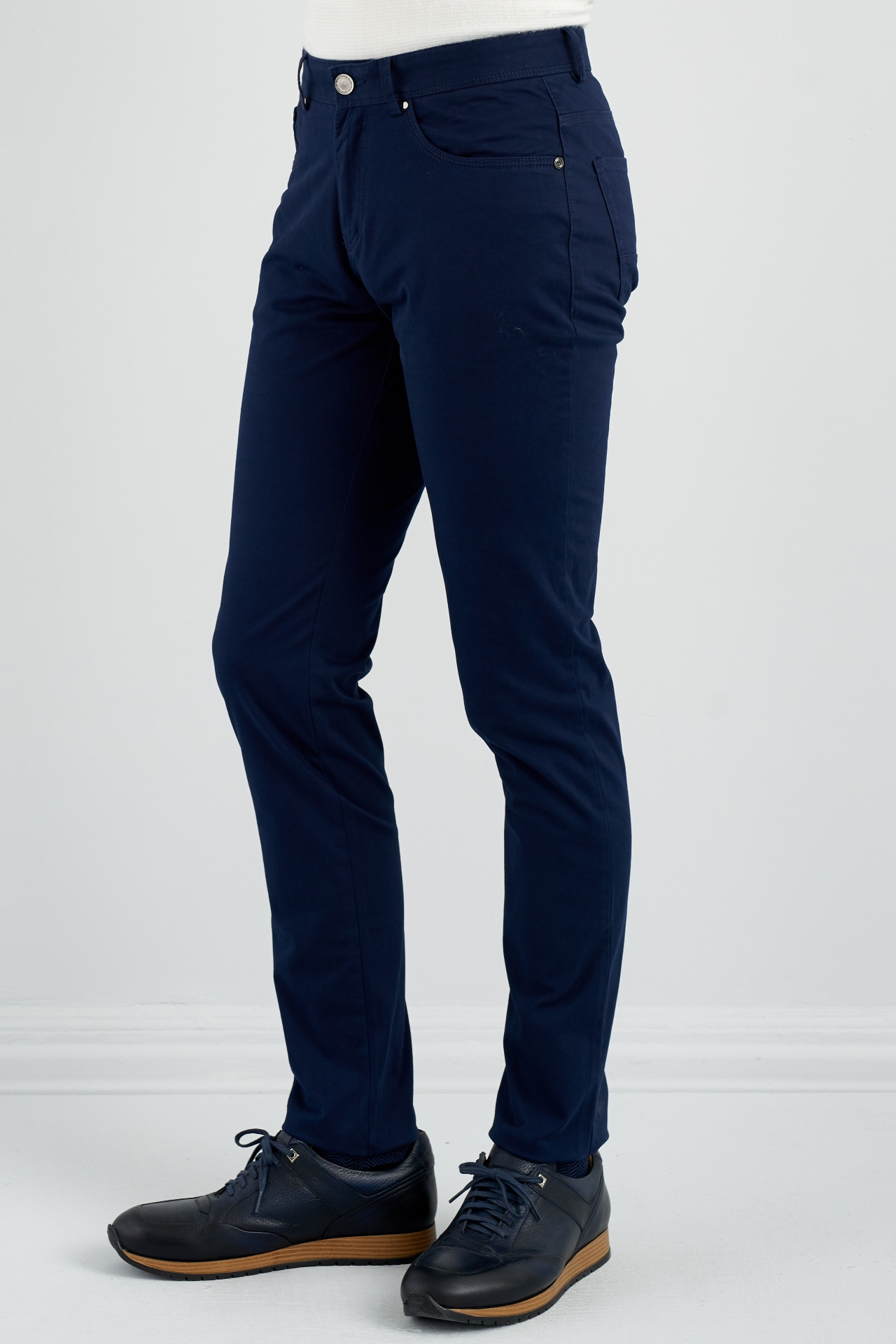Picture of Giovane Gentile Trousers Casual