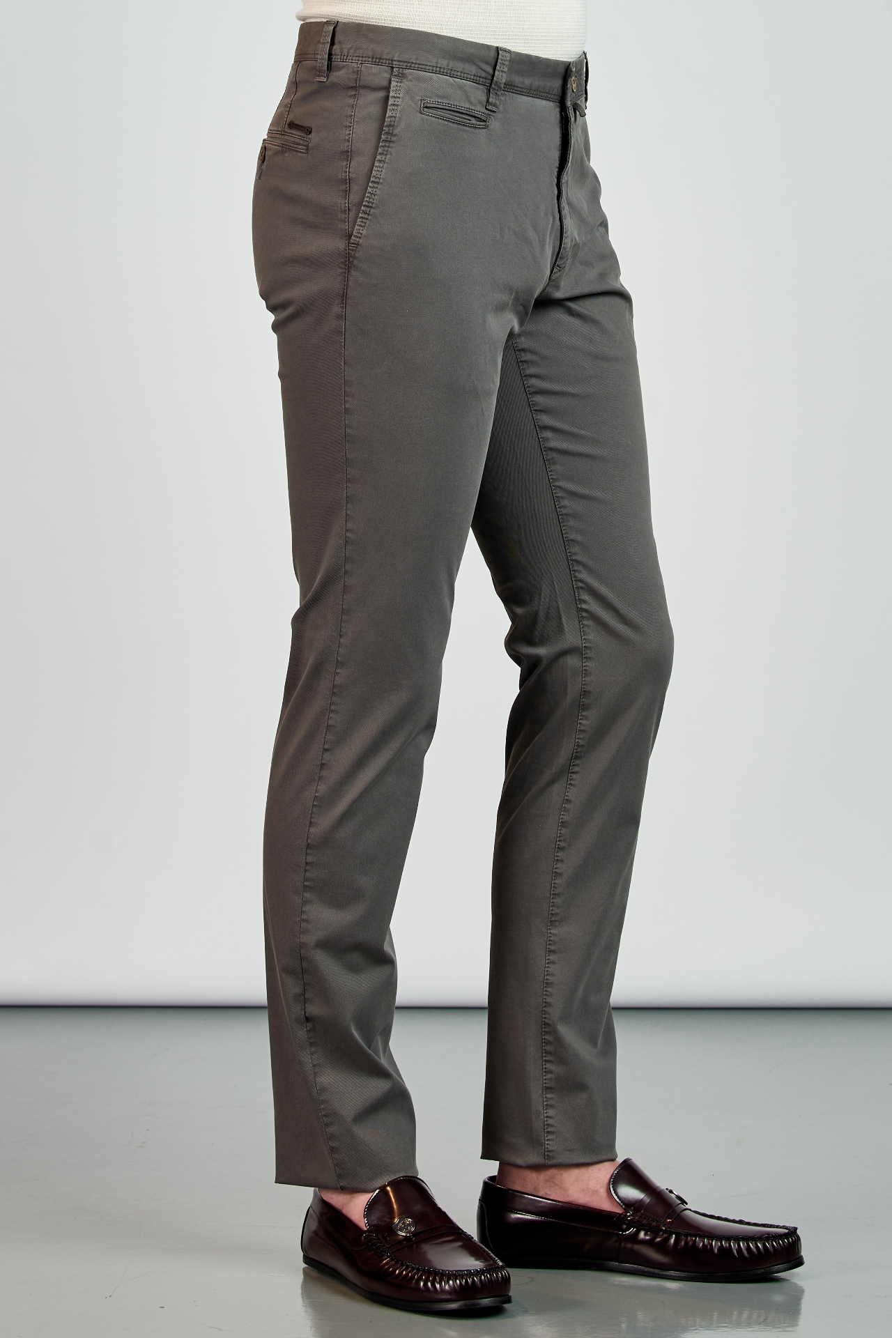 Picture of Giovane Gentile Trousers Casual