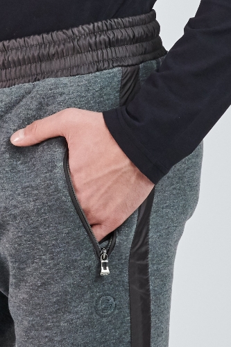 Picture of Giovane G. Designers Sweatpants